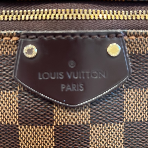 Louis Vuitton Iena MM Ebere Two Handle Purse - Picture 4 of 17
